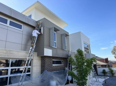 Residential painter painting a home in Welshpool WA
